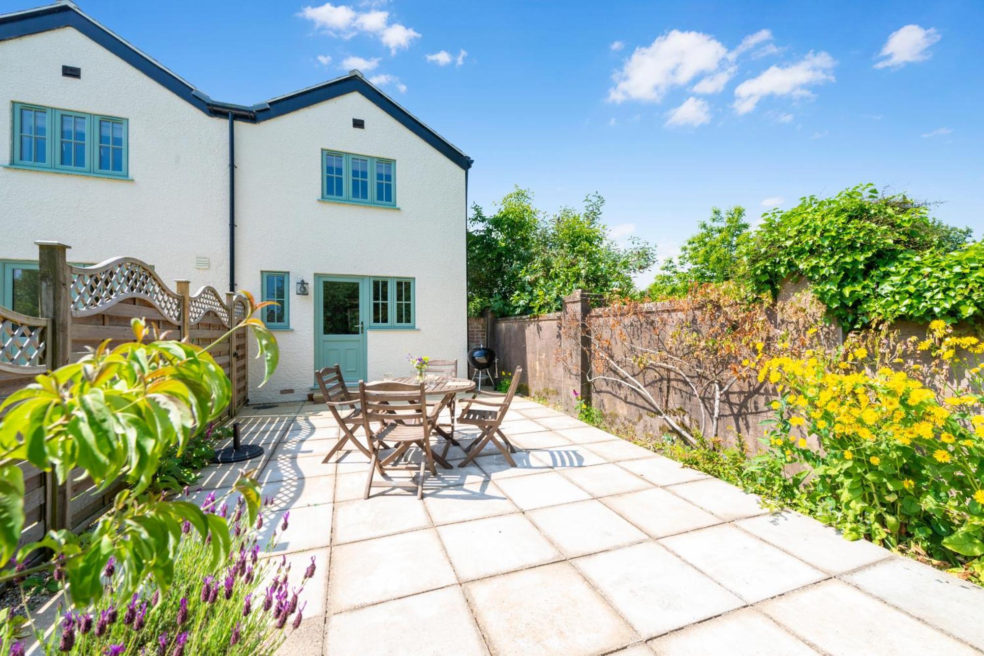 Poacher'S Cottage Dorchester Exterior photo
